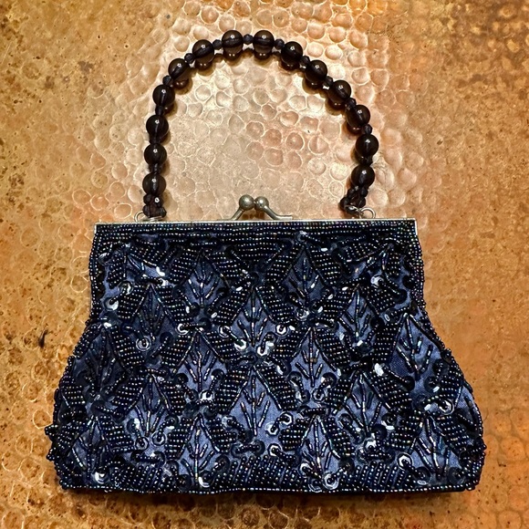 Beaded Black Evening bag - Picture 1 of 7